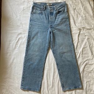 Levi's Ribcage Straight Ankle Jeans